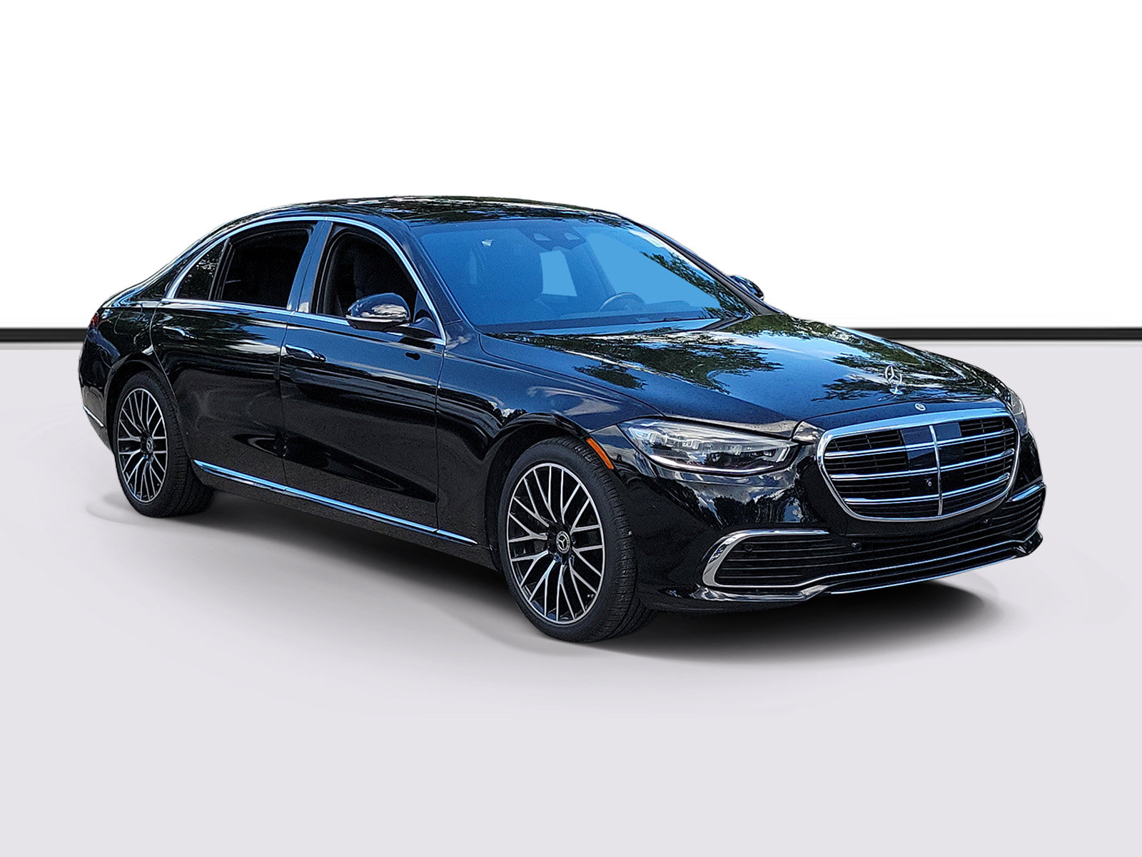 Used 2022 Mercedes-Benz S 580 4MATIC Sedan image 1