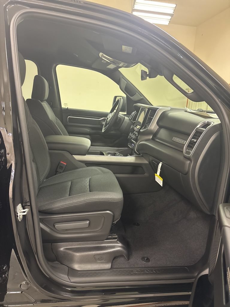 New 2026 RAM 1500 Big Horn w/ Night Edition AWD/4WD image 30