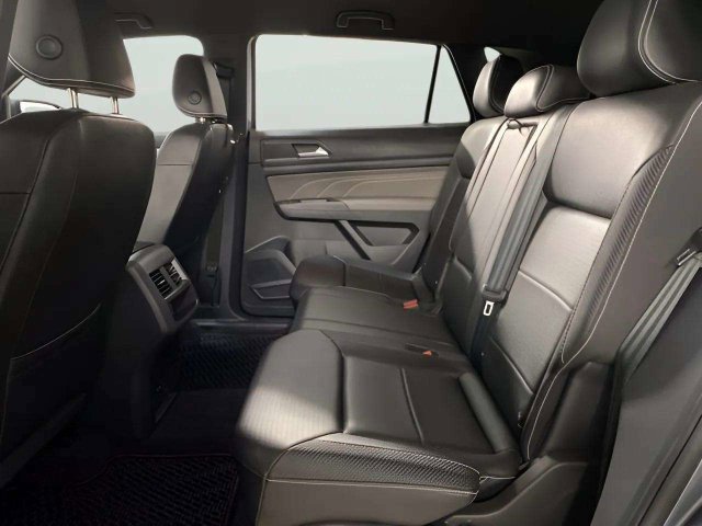 Used 2023 Volkswagen Atlas Cross Sport SE AWD/4WD image 23