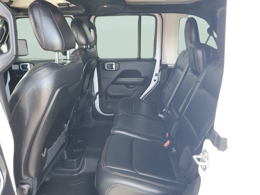 Used 2024 Jeep Wrangler Sahara w/ Technology Group image 13