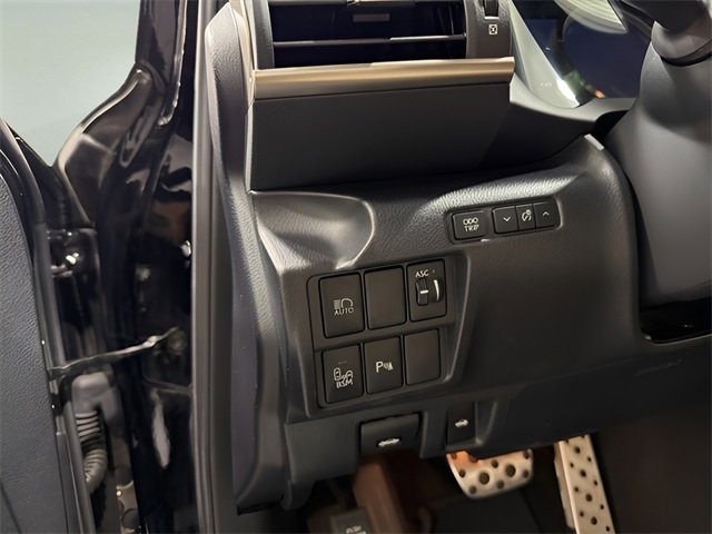 Used 2020 Lexus IS 300 F Sport w/ F Sport Package image 15