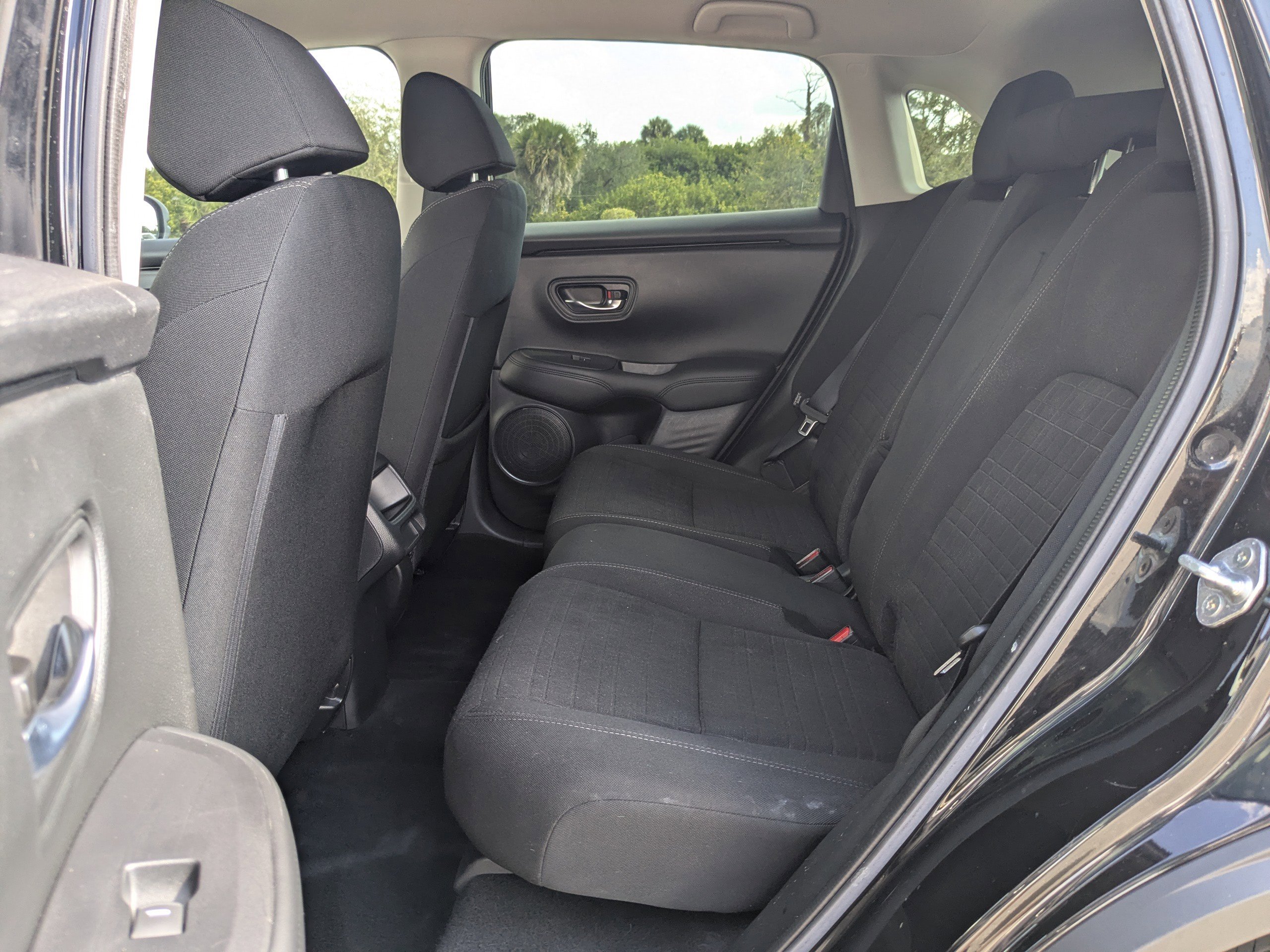 Used 2023 Honda HR-V LX image 16