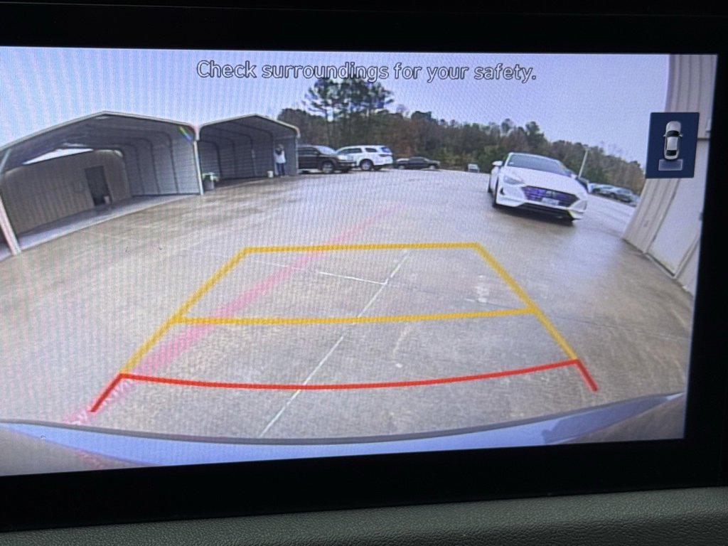 Used 2023 Hyundai Sonata SE w/ Cargo Package image 3