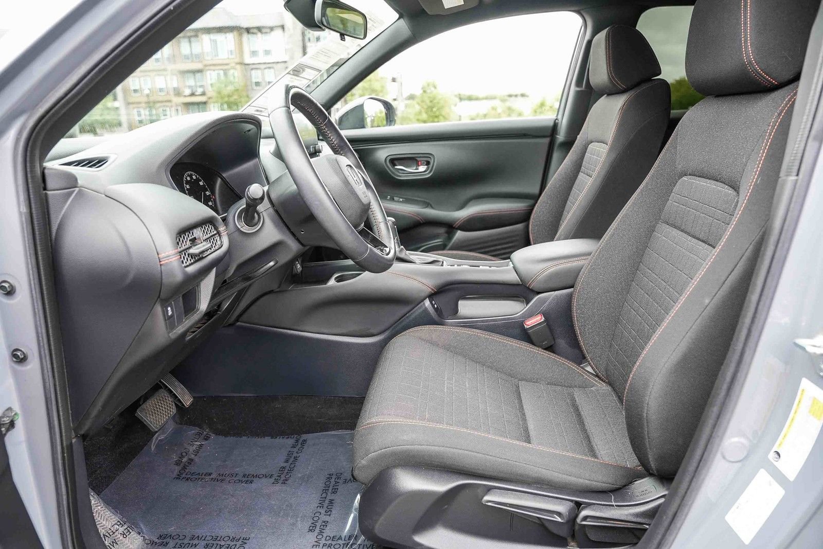Used 2024 Honda HR-V Sport image 17