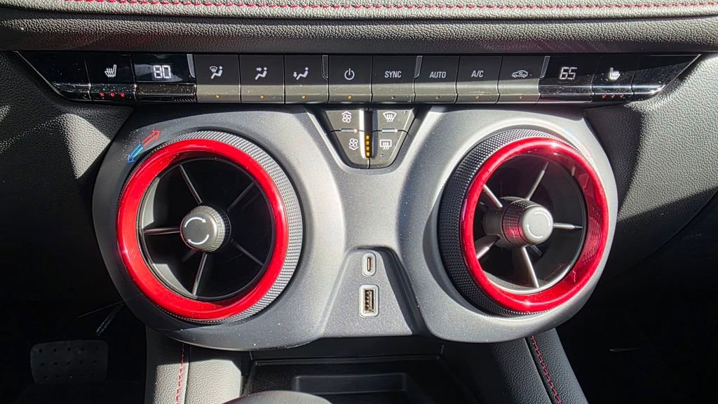 Used 2023 Chevrolet Blazer RS image 37