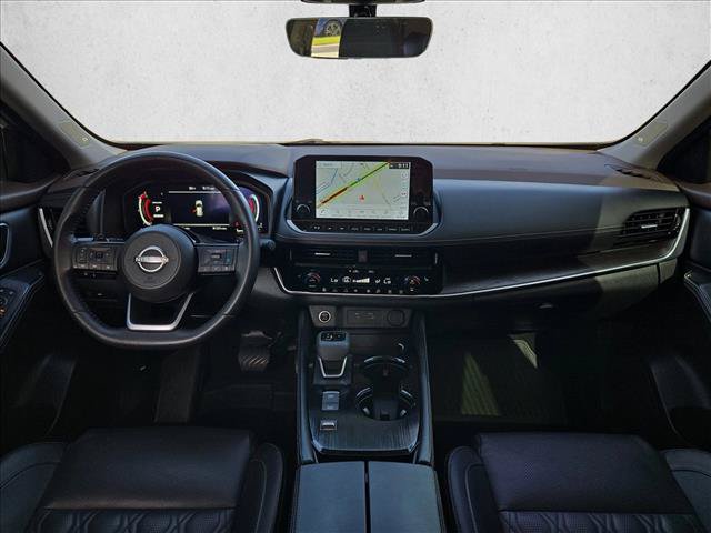 Used 2023 Nissan Rogue Platinum w/ Platinum Premium Package FWD image 17