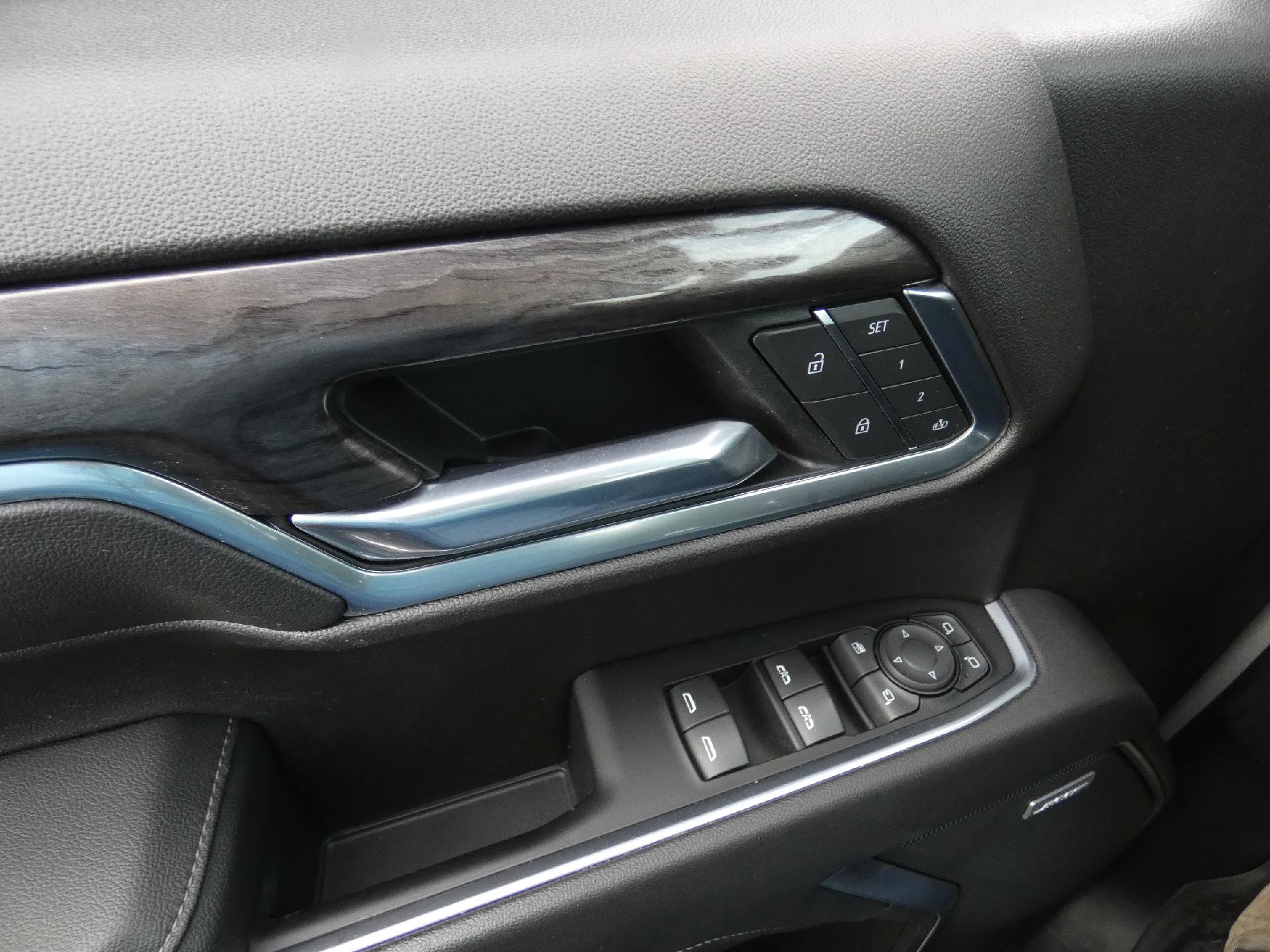 Certified 2022 Chevrolet Silverado 1500 LTZ w/ LTZ Premium Package image 20