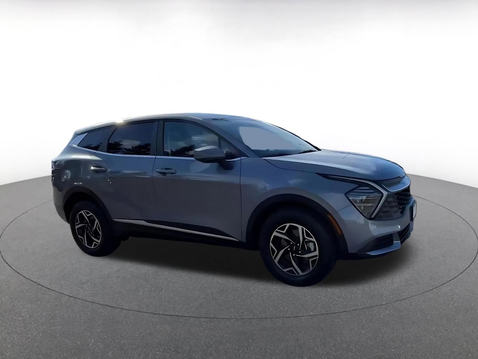 Used 2025 Kia Sportage LX video 2