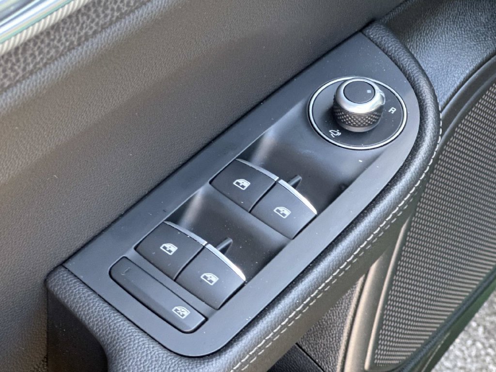 New 2026 Alfa Romeo Giulia AWD w/ Driving Assist Package image 20