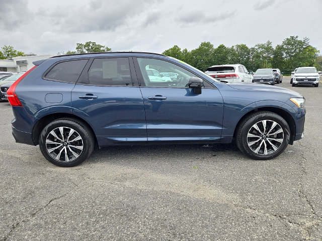 Used 2024 Volvo XC60 B5 Core w/ Climate Package AWD/4WD image 7