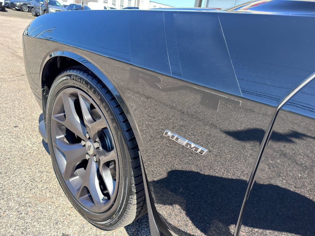 Used 2019 Dodge Challenger R/T RWD image 35
