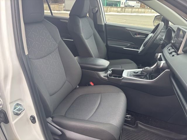 Used 2024 Toyota RAV4 XLE image 13