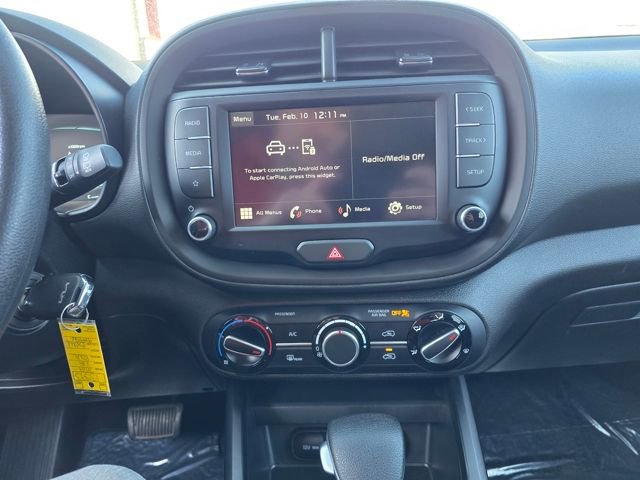 Used 2024 Kia Soul LX w/ Option Group 015 image 34