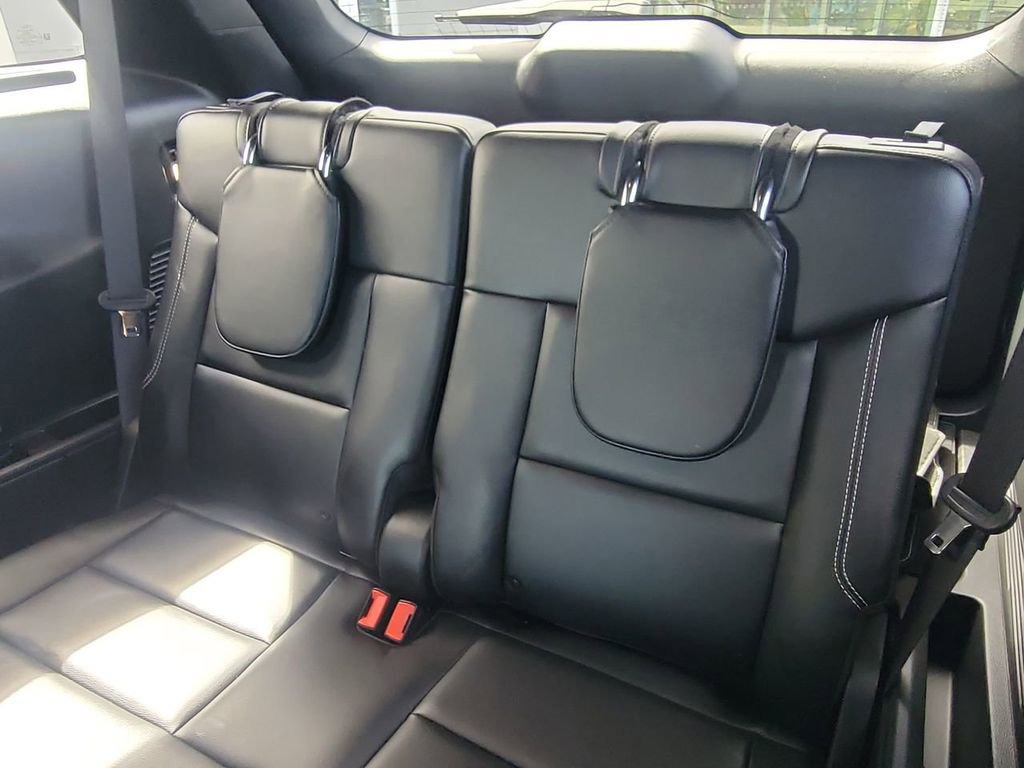 Used 2024 Ford Explorer ST w/ Equipment Group 401A AWD/4WD image 15