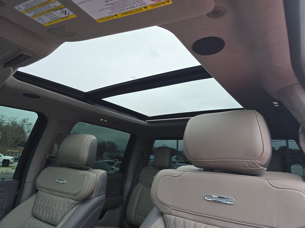Used 2026 Ford F450 Platinum w/ Platinum Plus Package image 6