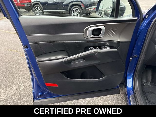 Used 2021 Kia Sorento SX image 13
