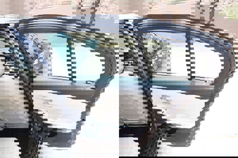 Used 2021 BMW 330e w/ Convenience Package image 12