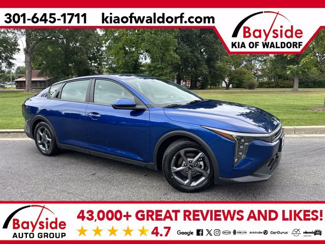Certified 2025 Kia K4 FWD image 1