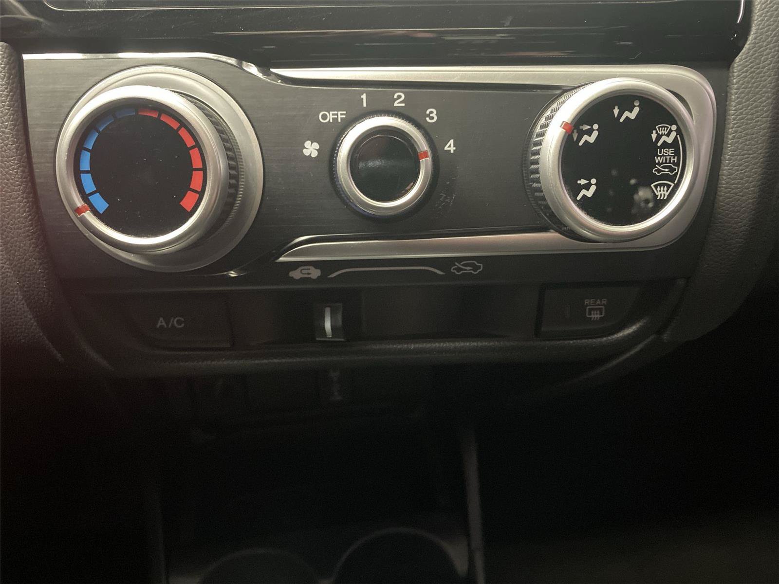 Used 2020 Honda Fit EX image 20