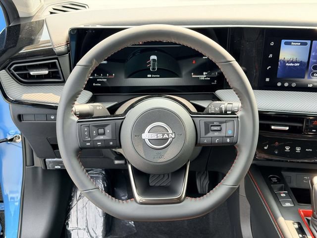 New 2026 Nissan Kicks SR w/ Cold Weather Package FWD image 18