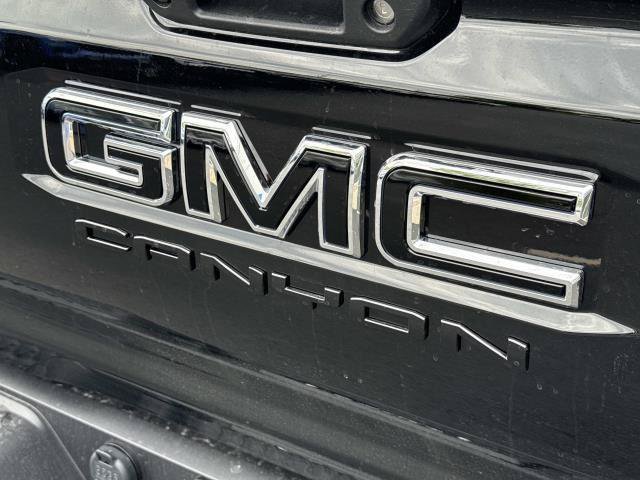 New 2026 GMC Canyon AT4 w/ Technology Plus Package AWD/4WD image 33