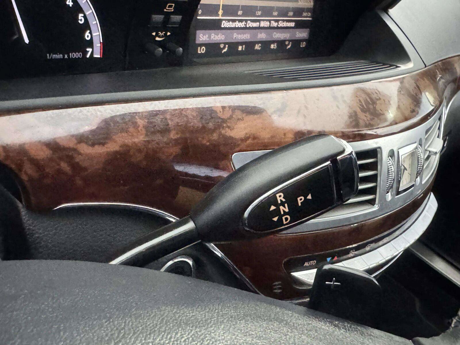 Used 2013 Mercedes-Benz S 550 image 24