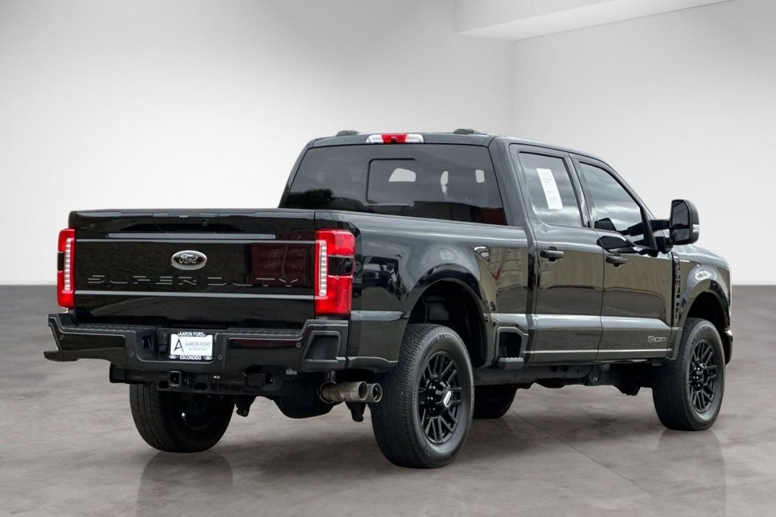 Used 2024 Ford F250 Lariat w/ Lariat Ultimate Package AWD/4WD image 5