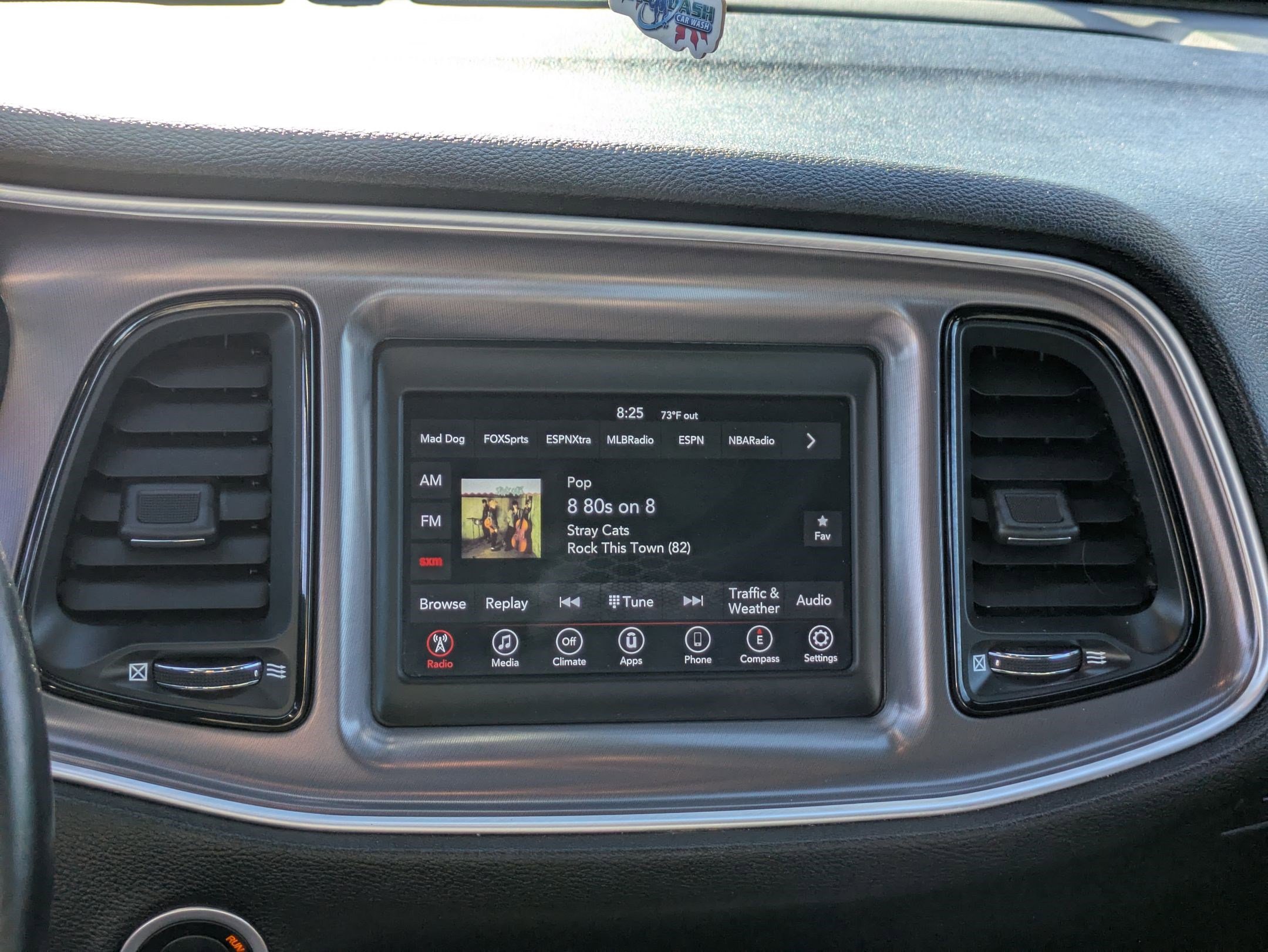 Used 2019 Dodge Challenger SXT image 21