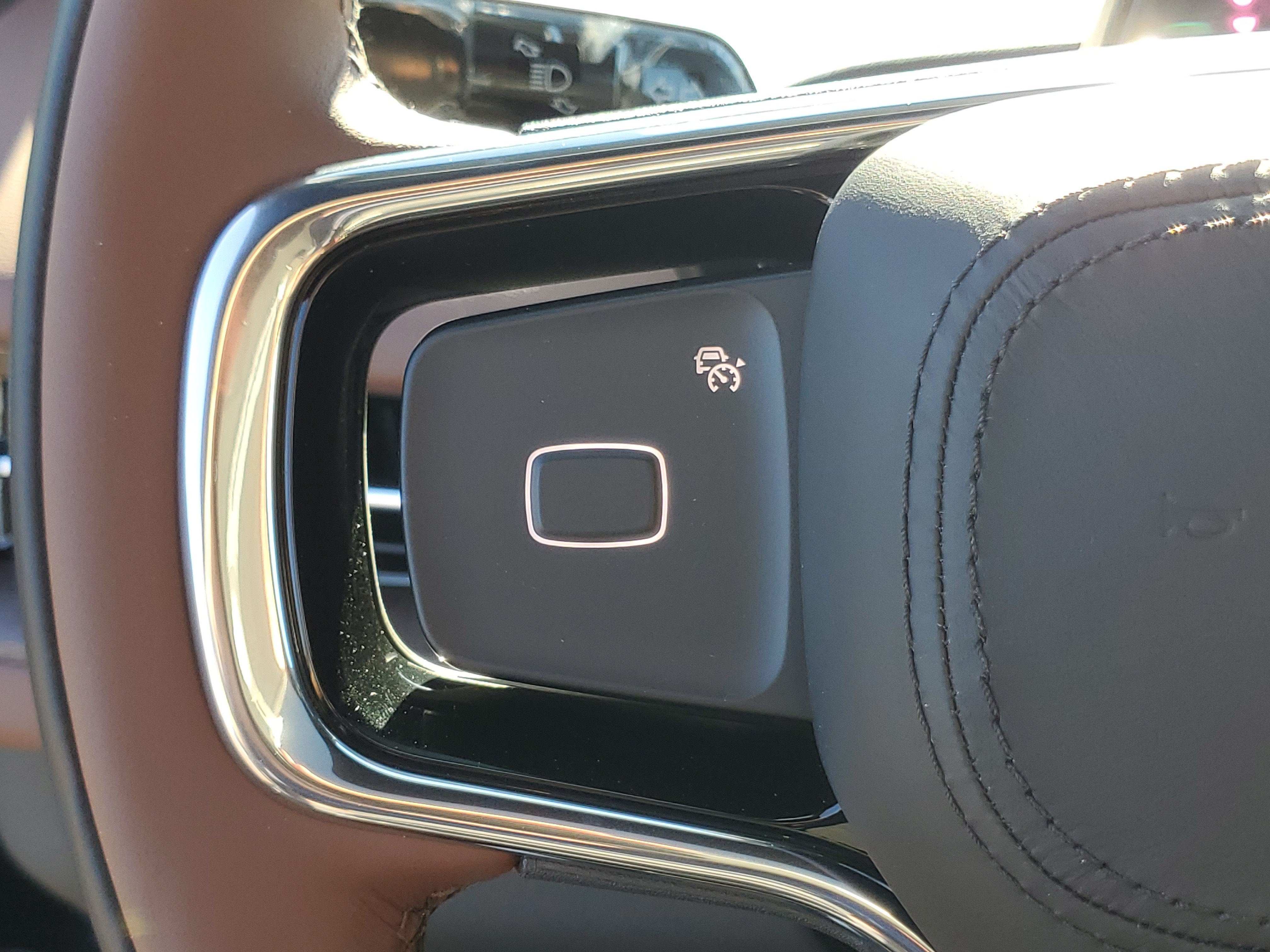 New 2027 Lincoln Navigator Reserve AWD/4WD image 17