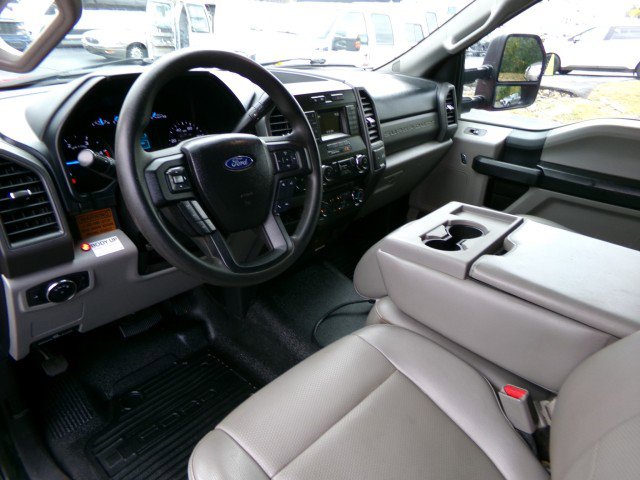 Used 2017 Ford F450 XL image 17