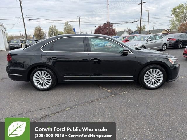 Used 2017 Volkswagen Passat 1.8T SE w/ SE Lighting Package image 4