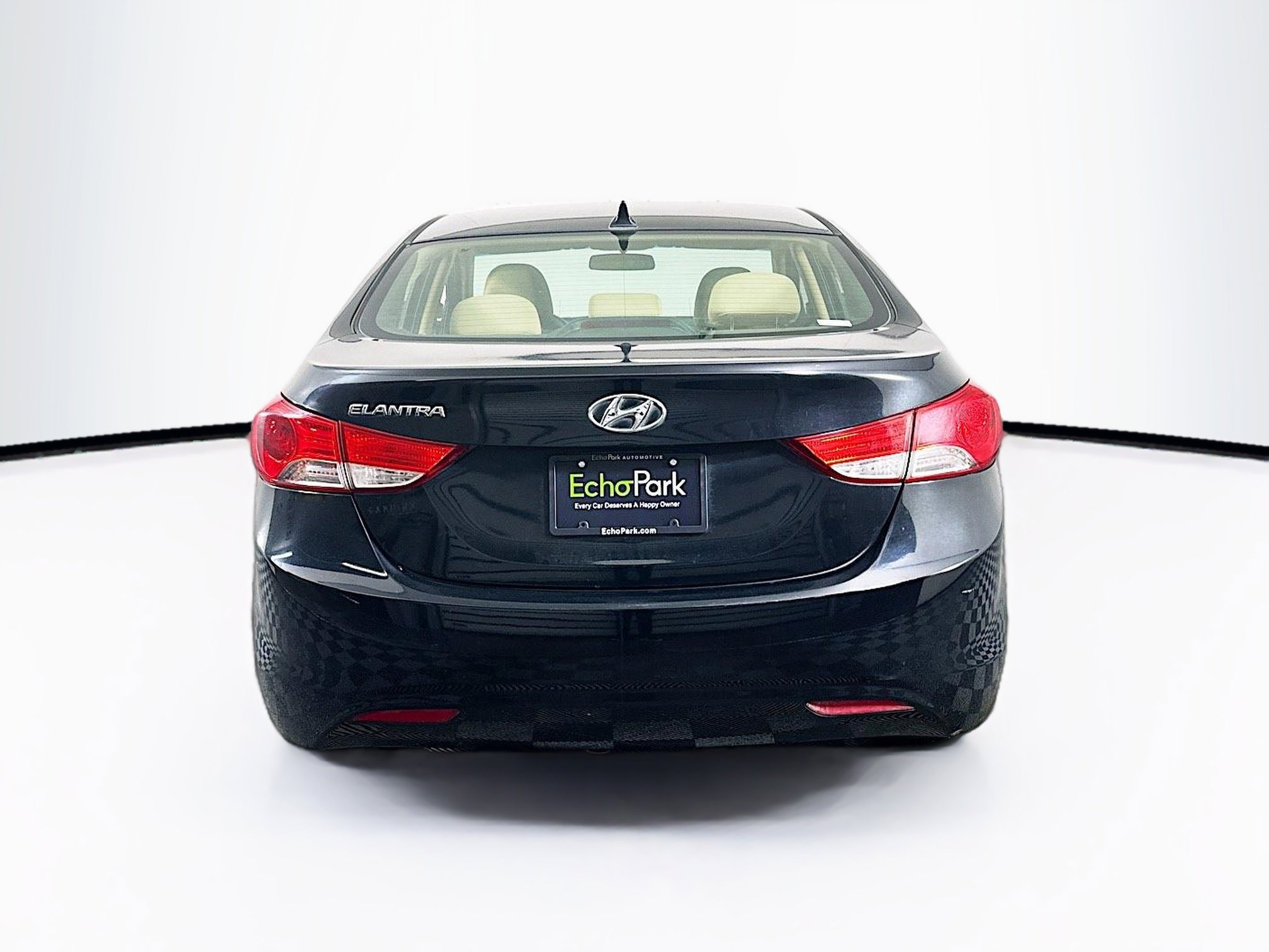 Used 2013 Hyundai Elantra GLS w/ Preferred Pkg image 7