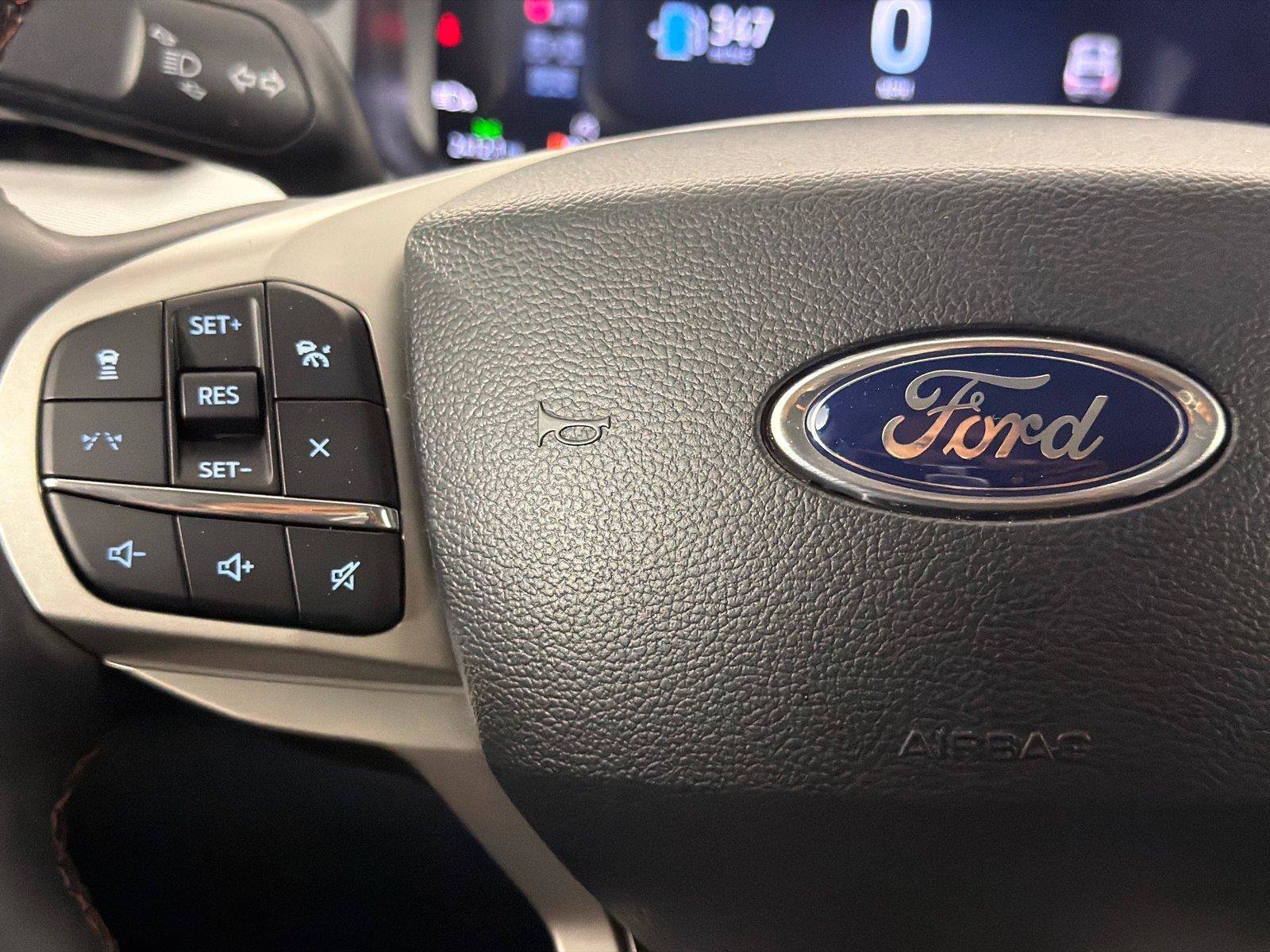 Used 2026 Ford Explorer Active RWD image 27