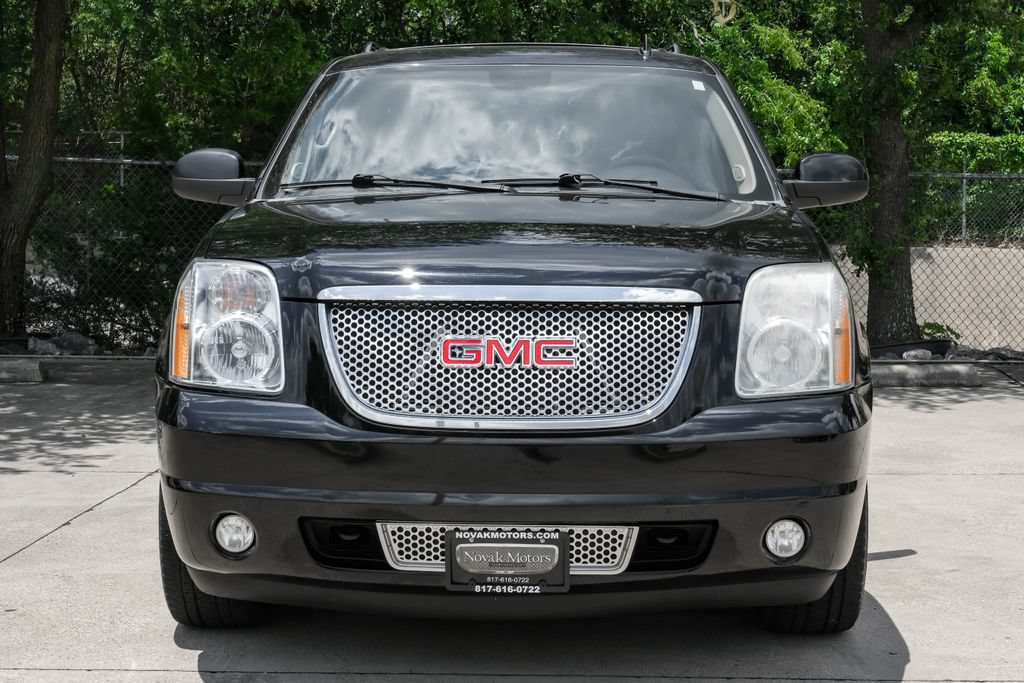 Used 2013 GMC Yukon XL Denali AWD/4WD image 11