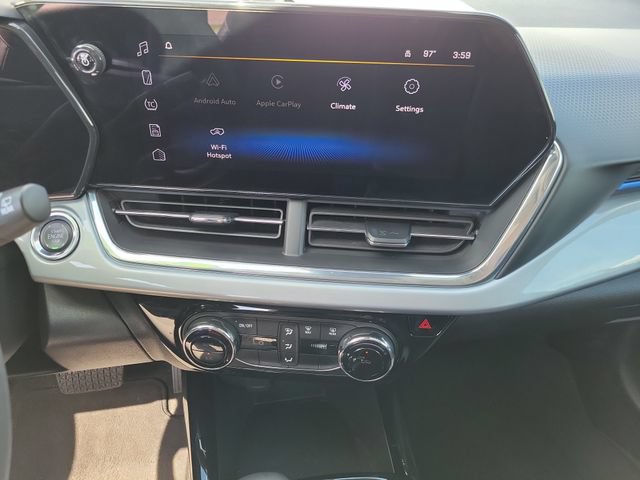 Used 2025 Chevrolet Trax LT FWD image 21