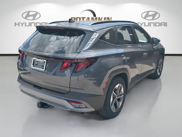 New 2026 Hyundai Tucson SEL Plus w/ Tow & Go Package FWD image 5