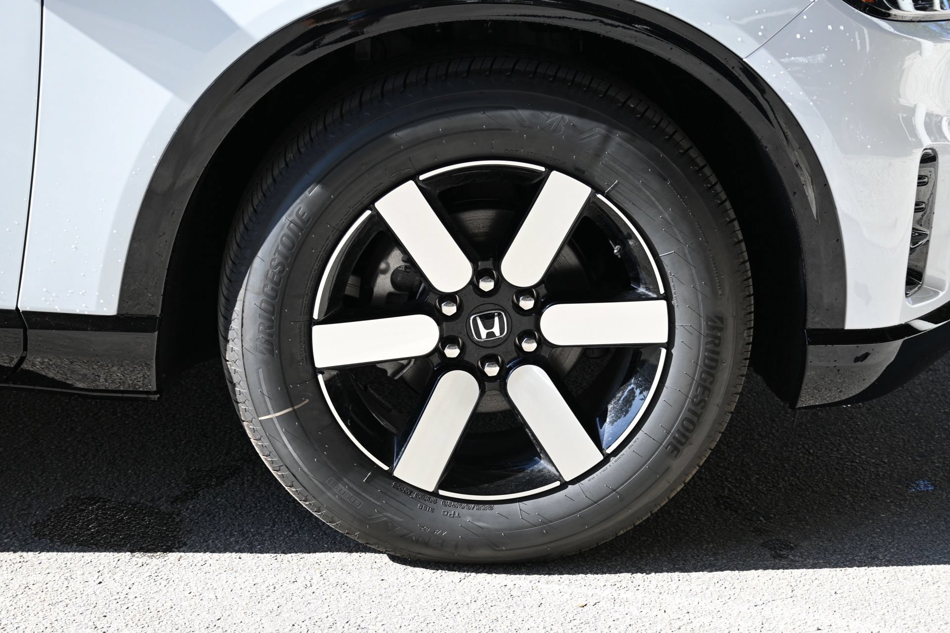New 2026 Honda Prologue Touring image 38