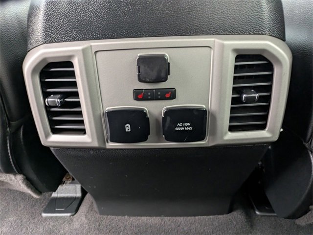 Used 2019 Ford F250 Lariat w/ Chrome Package image 26