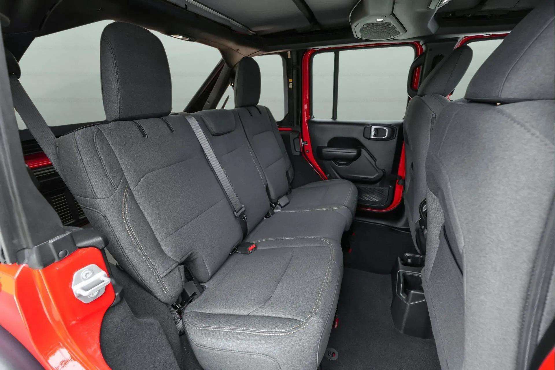 Used 2024 Jeep Wrangler Willys image 32