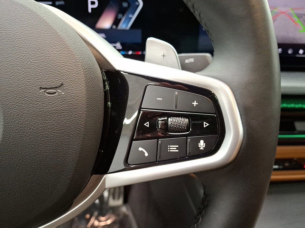 Used 2025 BMW 330i xDrive Sedan image 24