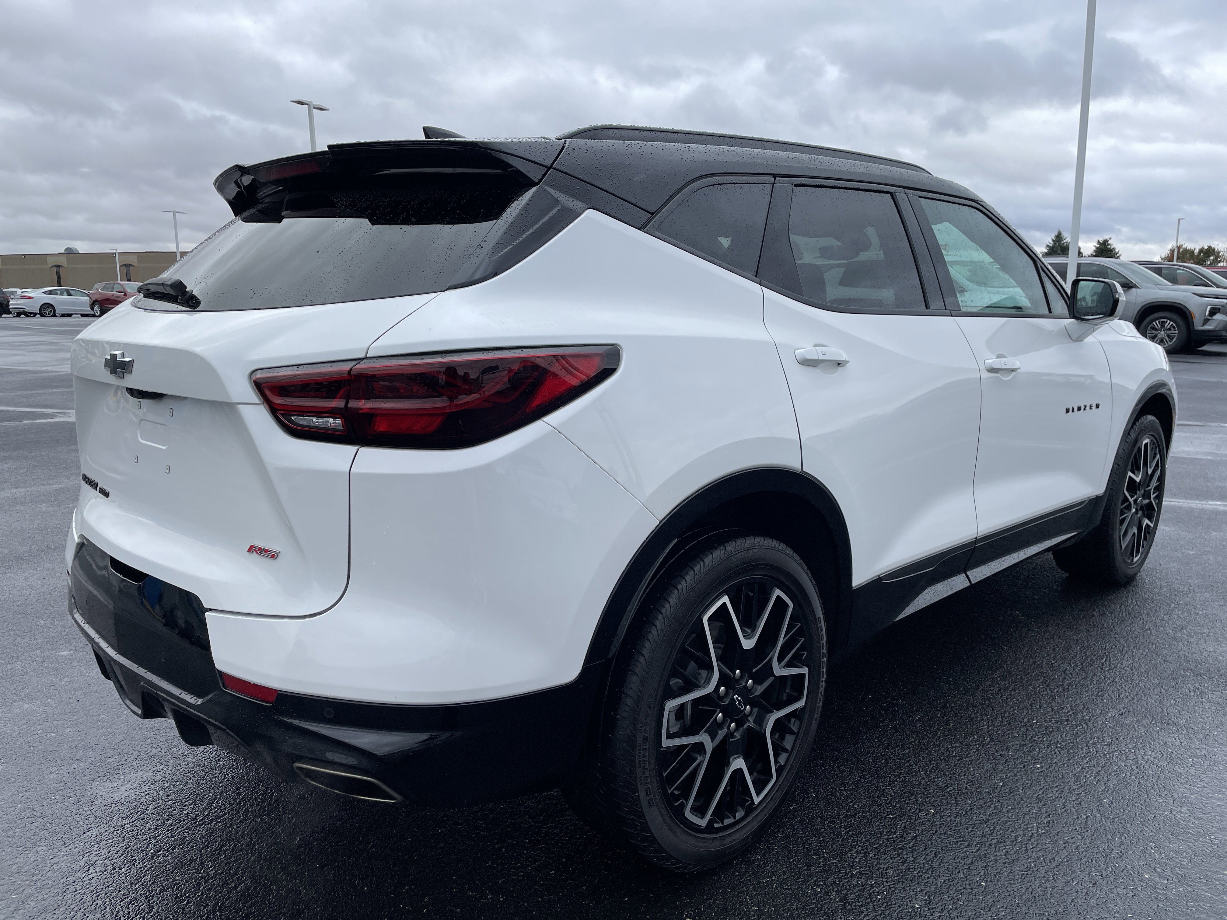 Certified 2024 Chevrolet Blazer RS w/ Driver Confidence II Package image 5