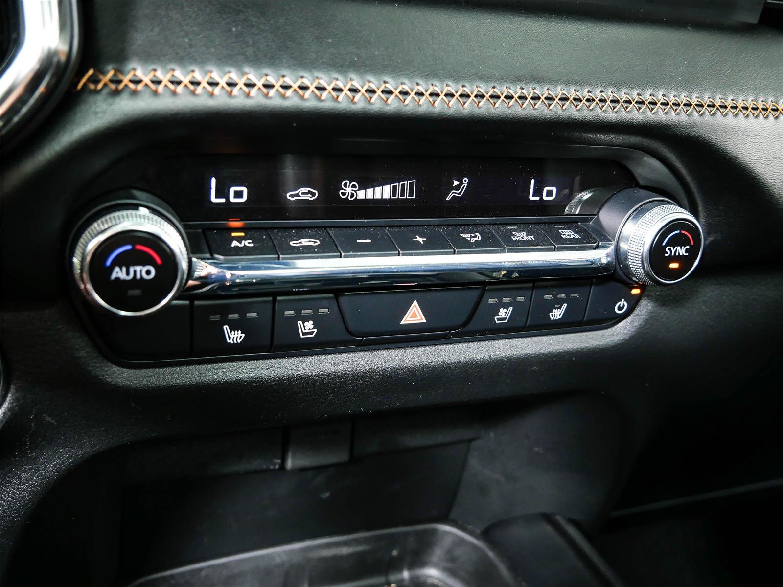 Used 2024 MAZDA CX-50 AWD 2.5 S w/ Cargo Package image 17