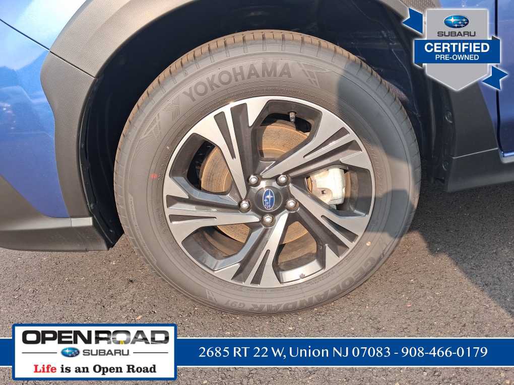 Used 2025 Subaru Crosstrek 2.5i Premium AWD/4WD image 37