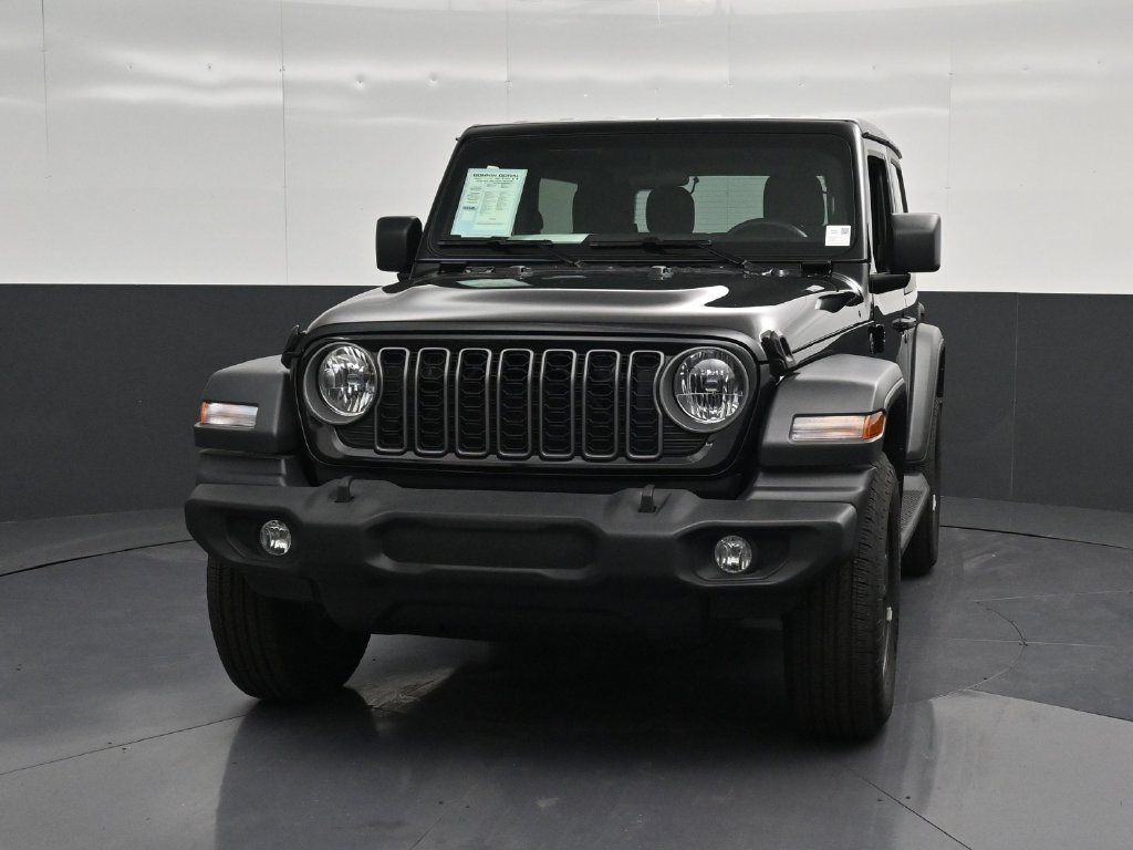 Used 2026 Jeep Wrangler Sport AWD/4WD image 6
