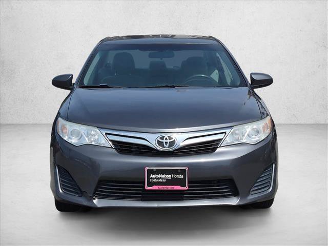 Used 2014 Toyota Camry LE FWD video 2