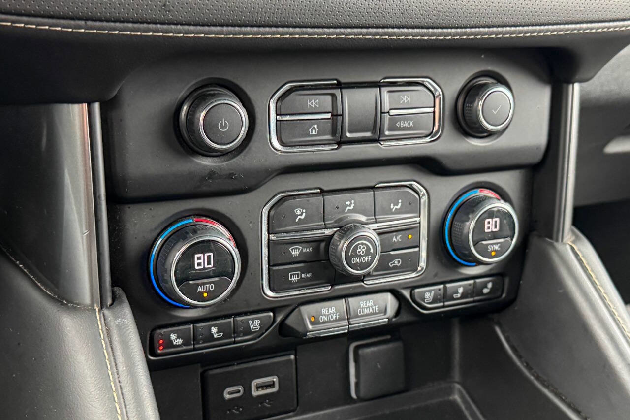Used 2023 Chevrolet Suburban Premier image 37