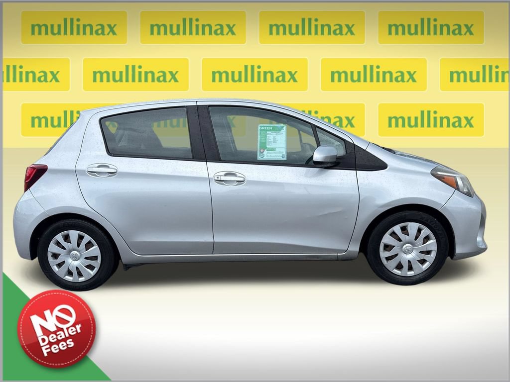 Used 2016 Toyota Yaris L FWD image 2