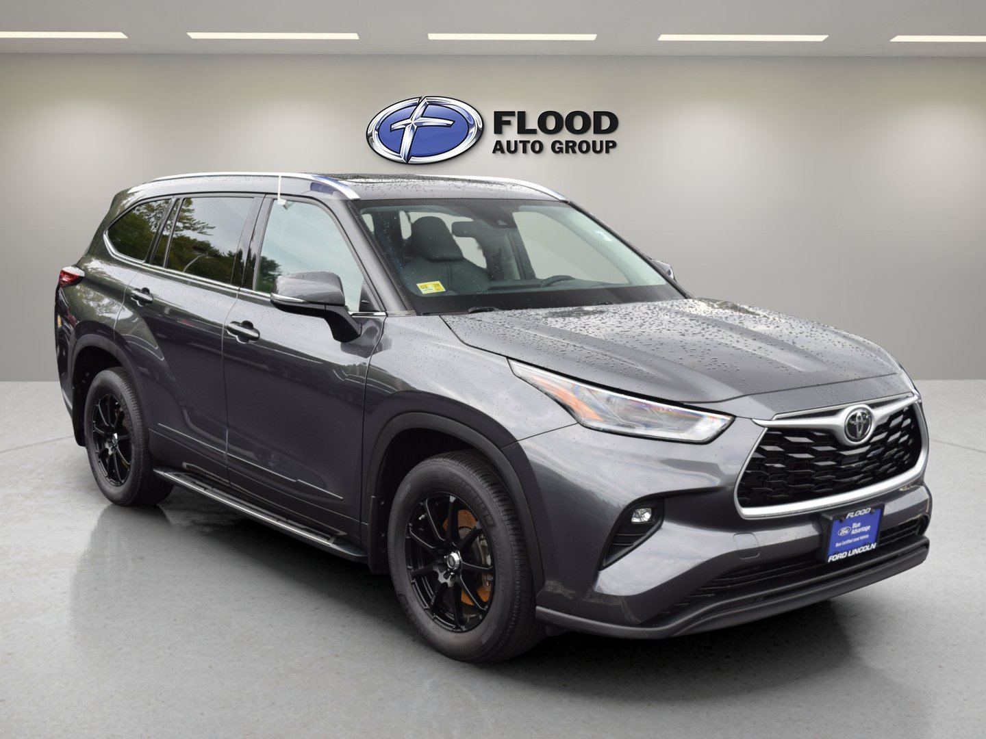 Used 2021 Toyota Highlander XLE