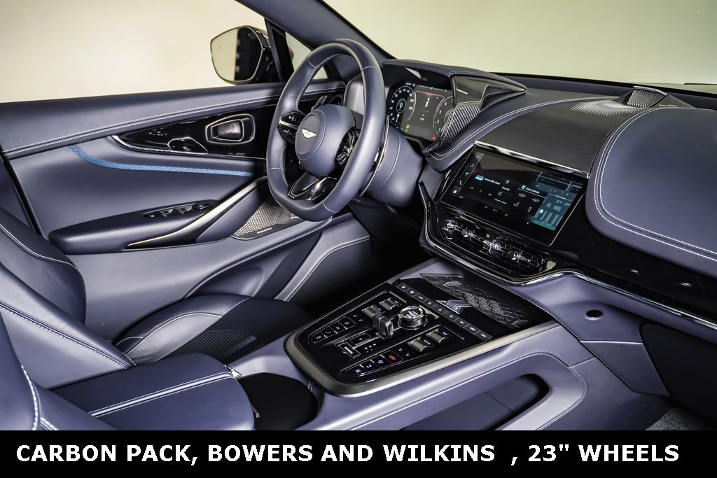 Used 2025 Aston Martin DBX 707 image 16