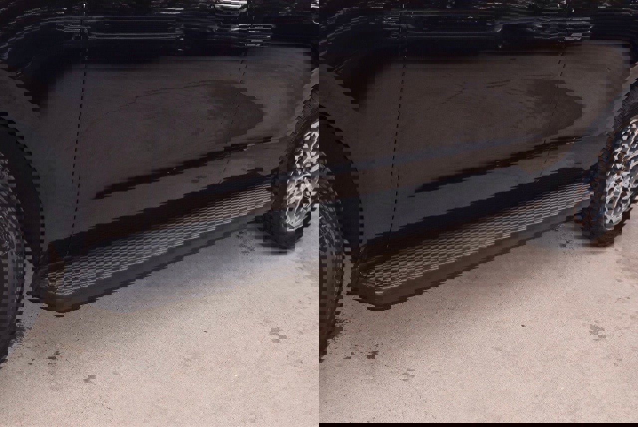 Certified 2025 Ford Expedition Active image 38